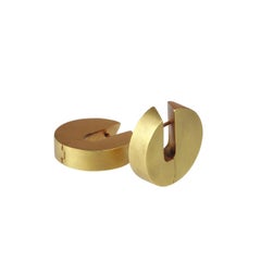 Youmna Fine Jewellery 18 Karat Yellow Gold Classic Disques d'Or Hoop Earrings