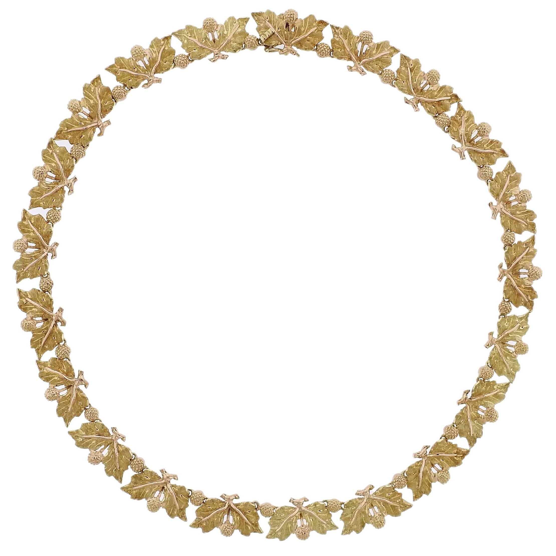 Buccellati Leaf Motif Gold Necklace