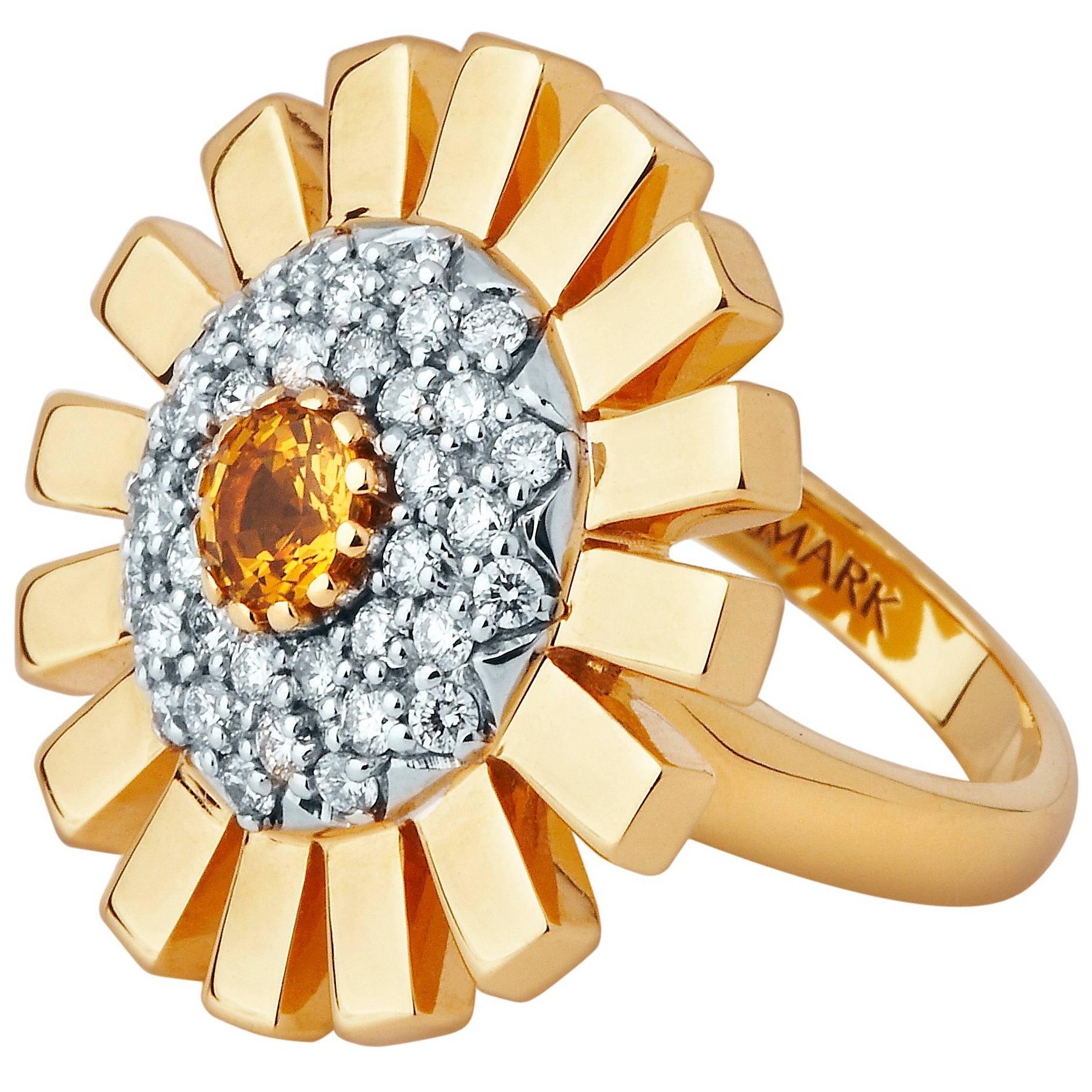 Sun Ray 18 Karat Gold, Diamonds and Yellow Sapphire Cocktail Ring For Sale