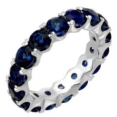 18 Karat White Gold 3.52 Carat Blue Sapphire Eternity Band