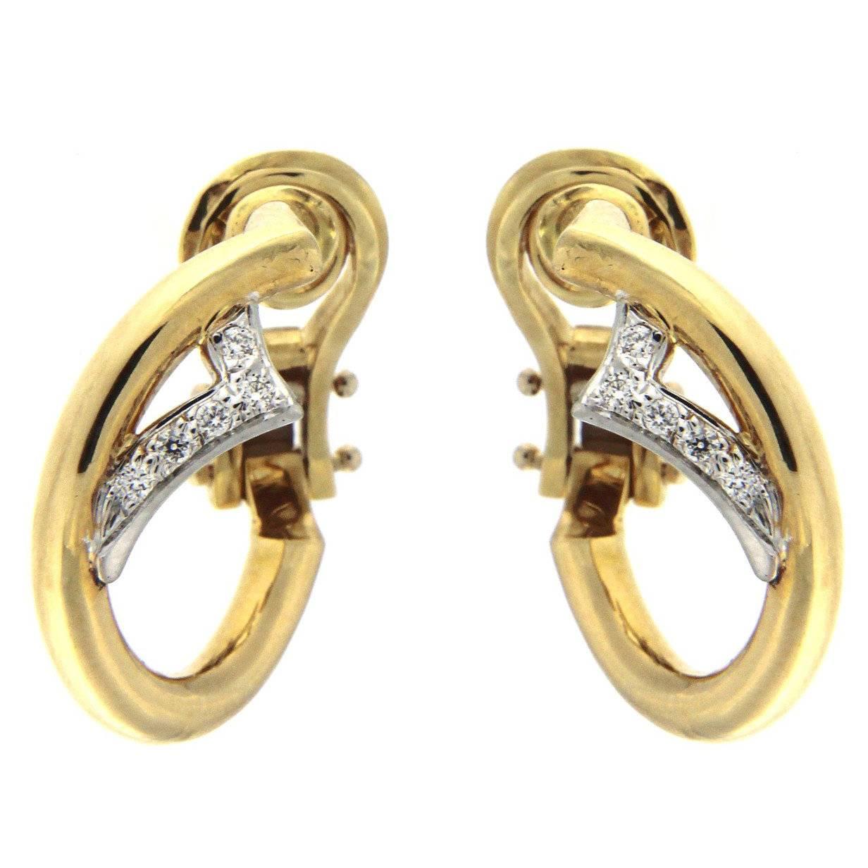Pair of Earrings in Yellow Gold and White with Diamonds For Sale