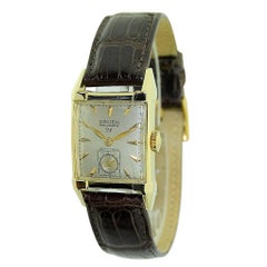 Gruen Yellow Gold Art Deco Automatic Wristwatch, circa 1940s