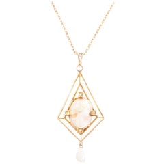 Yellow Gold Cameo Freshwater Pearl Lavalier Necklace, circa 1900