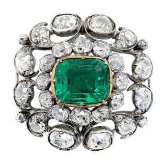 33.93 Carat Natural Cabochon Cut Emerald and 15 Carat Diamond Flower ...