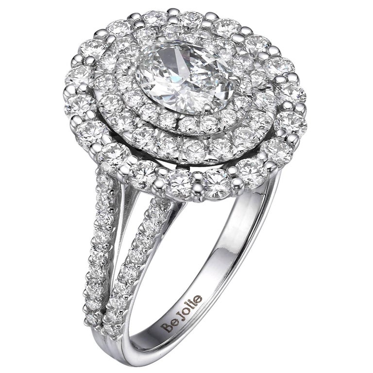 2.14 Carat Oval Cut Diamond Engagement Halo Ring GIA Certified G / VVS1 For Sale at 1stdibs