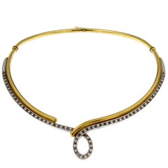 Collier rigide en or jaune et blanc avec diamants, collection Larme