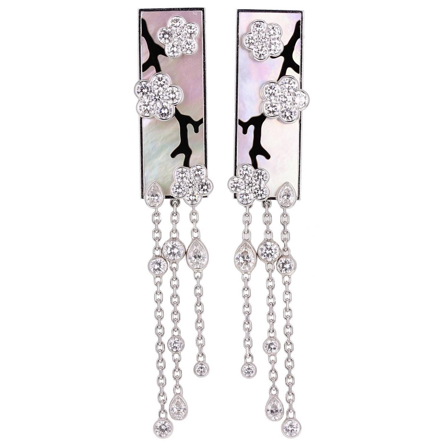 Van Cleef & Arpels Miroir des Eaux Diamond Mother-of-Pearl Earrings