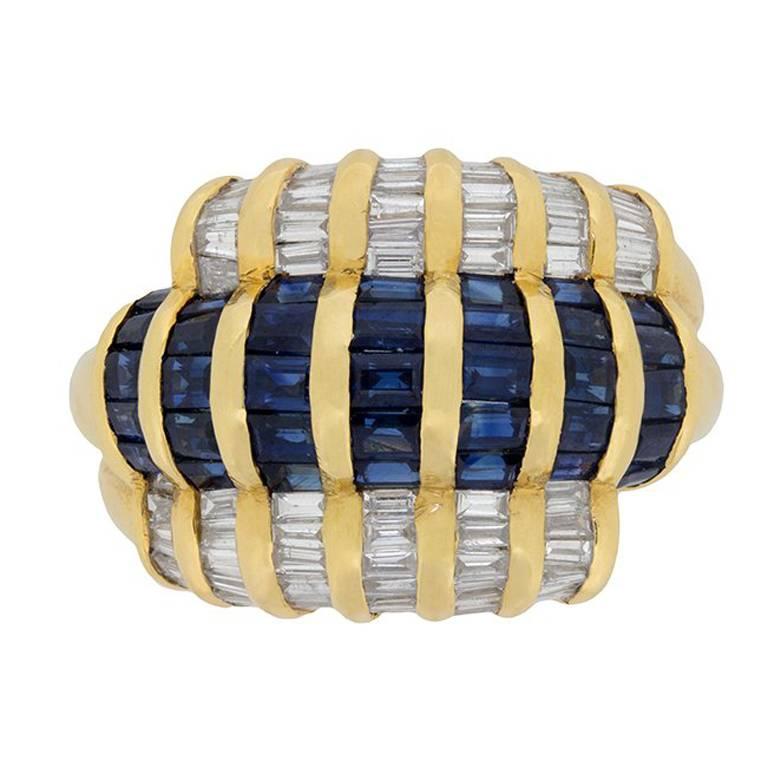Vintage Sapphires and Diamonds Cocktail Ring, circa 1950s For Sale