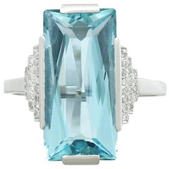 1930s Antique 6.47 Carat Aquamarine and Diamond White Gold Cocktail Ring