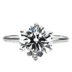 Tiffany & Co. Anillo de compromiso solitario en platino con diamante redondo de 2,08 quilates
