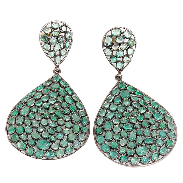Amazing Emerald Silver Dangle Earrings at 1stdibs