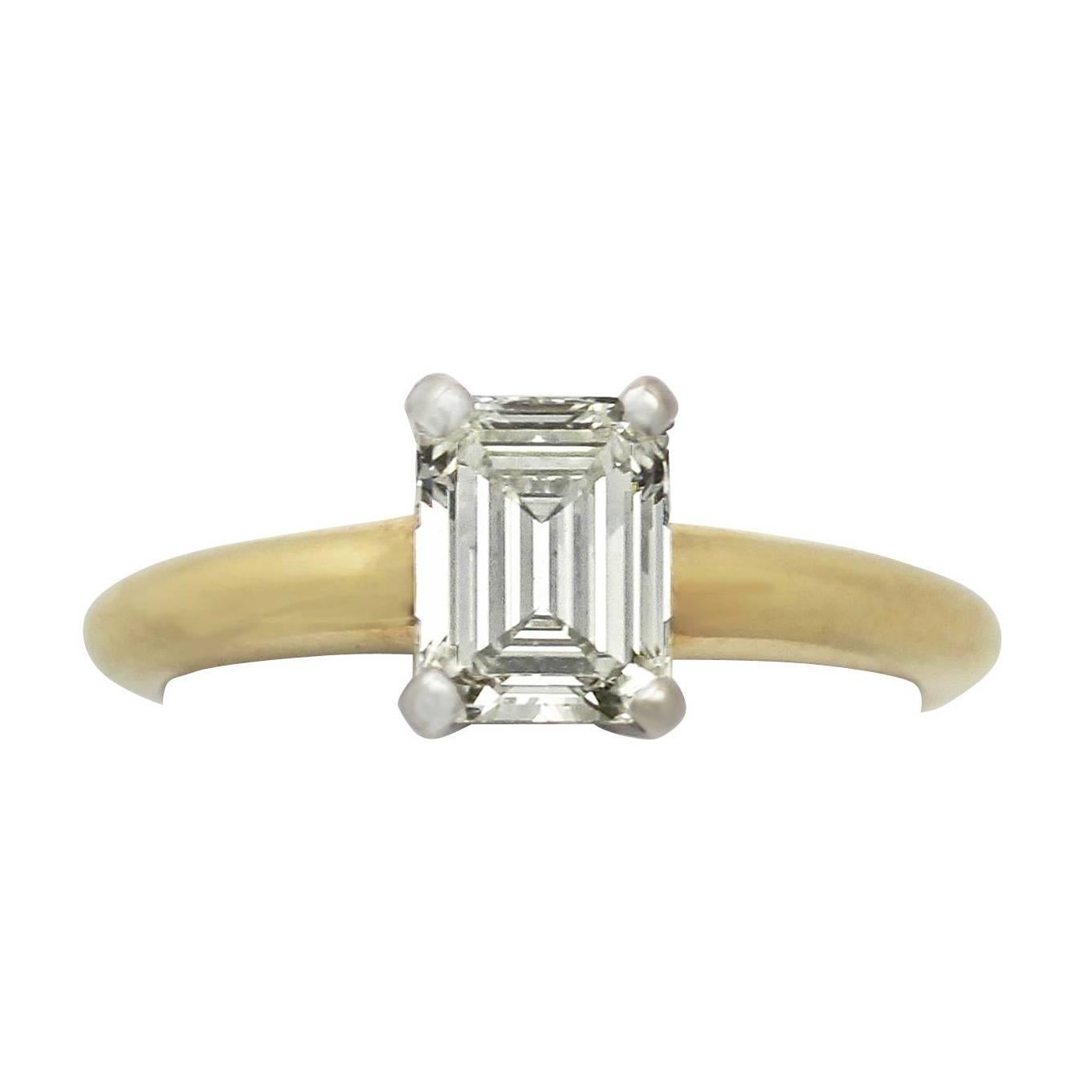1.10Ct Diamond and 18k Yellow Gold Solitaire Ring - Contemporary
