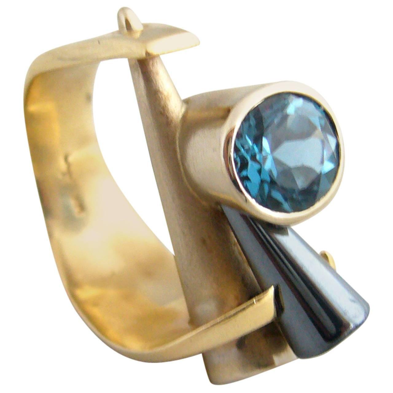 Tanzanite Gold Post Modernist Cocktail Ring