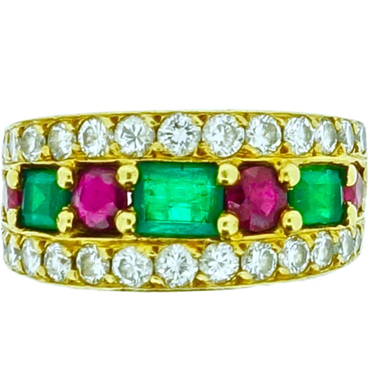 Van Cleef & Arpels Emerald Ruby Diamond Gold Band Ring