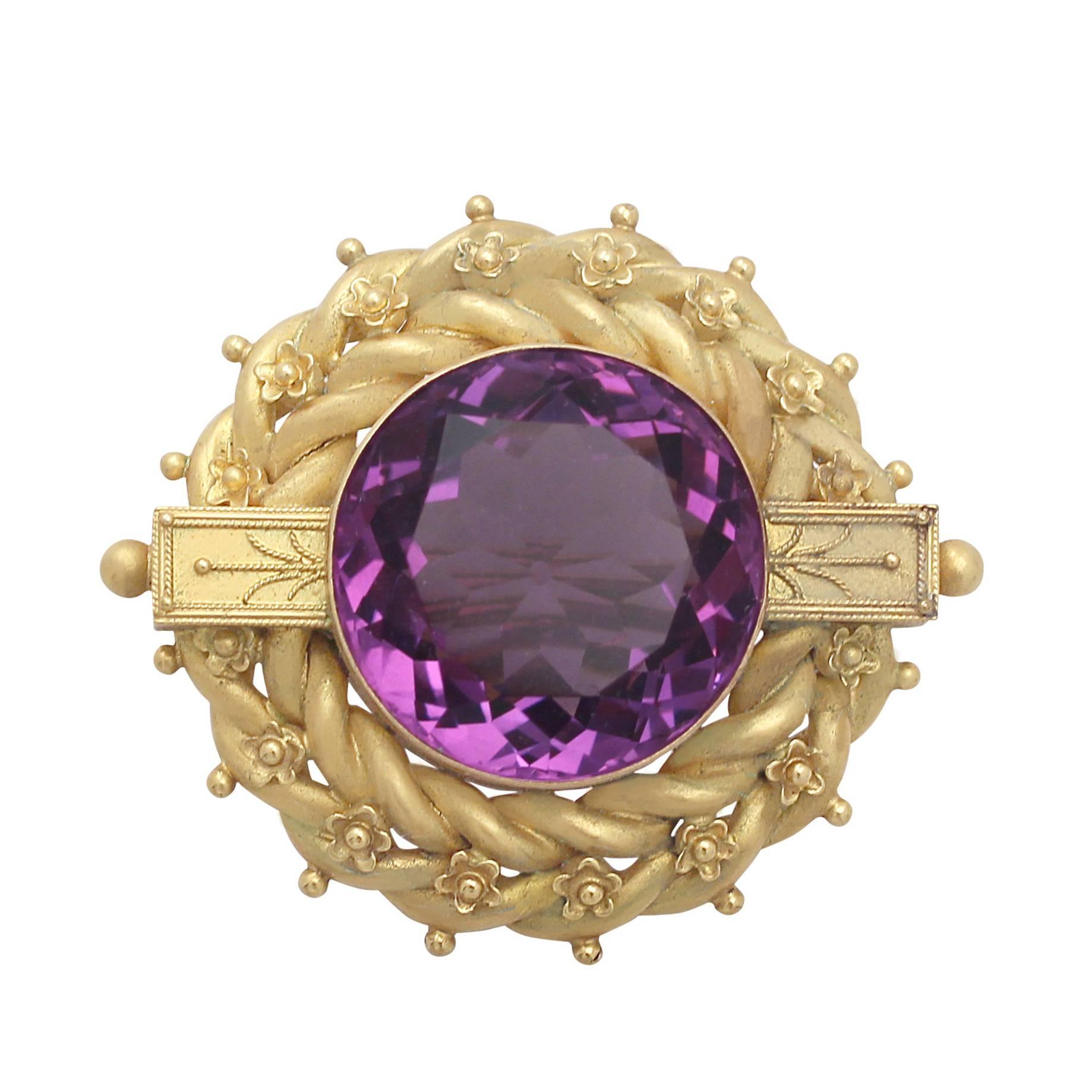 18.91Ct Amethyst and 20k Yellow Gold Brooch - Antique Victorian