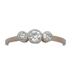 0.40Ct Diamond and 18k Yellow Gold Trilogy Ring - Antique Circa 1920 9