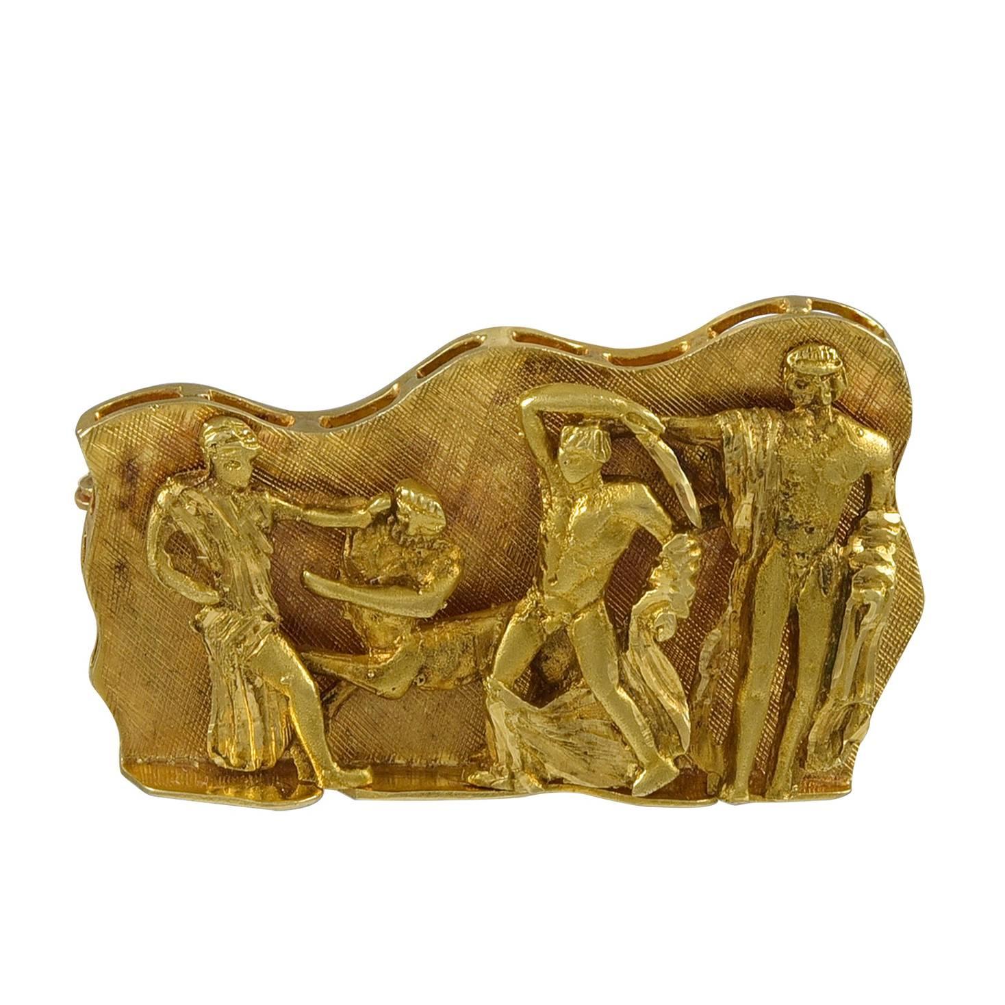 A Neoclassical Revivalist Gold Brooch.