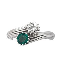 0.50Ct Diamond & 0.45Ct Emerald, 18k White Gold Twist Ring - Vintage Circa 1960
