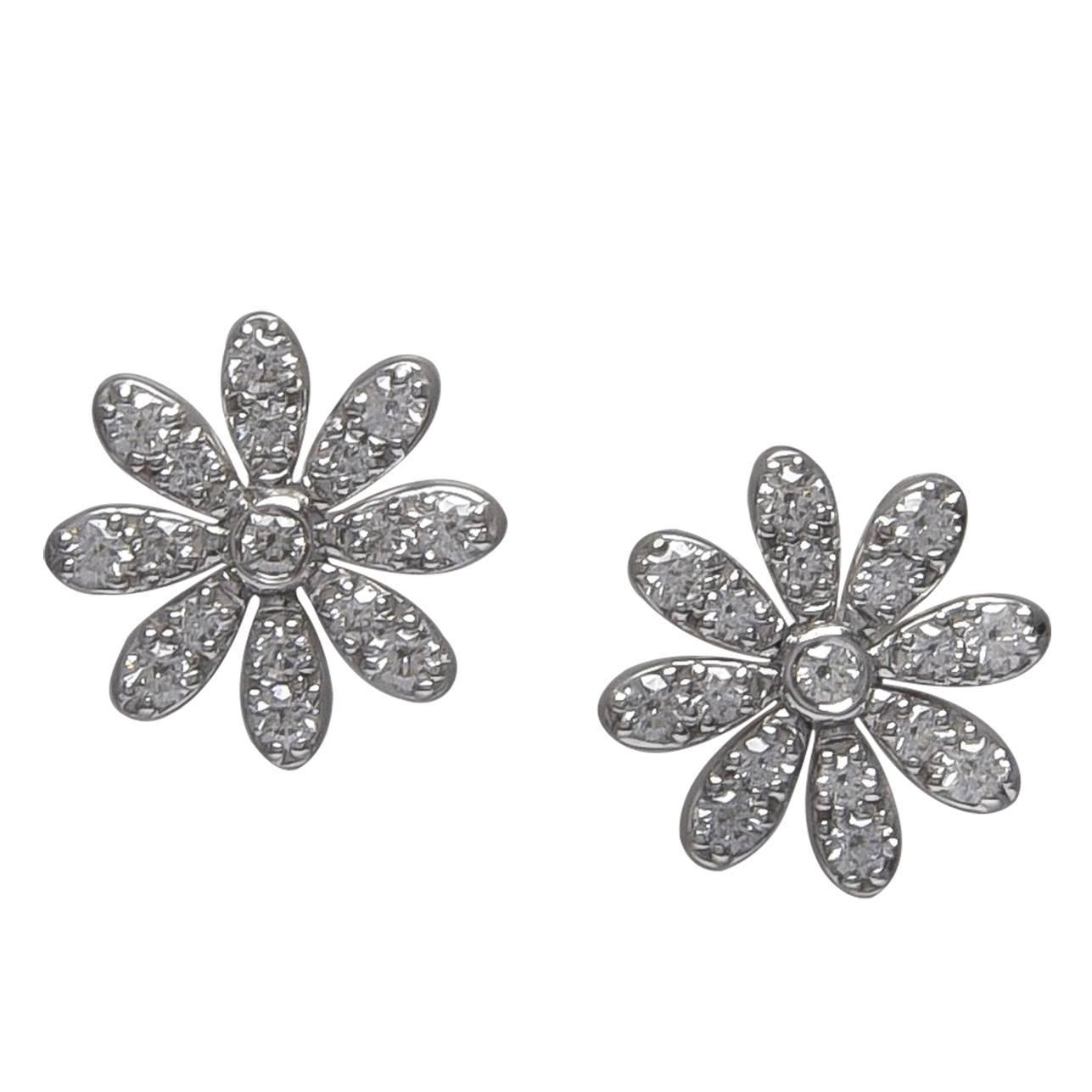 Tiffany and Co. Diamond Gold Daisy Earrings For Sale at 1stdibs