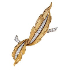 Retro Van Cleef & Arpels 1950's Diamond Gold and Platinum ‘Feathers’ Brooch