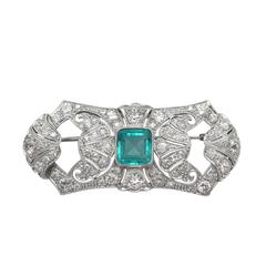 2.50Ct Emerald and 3.03Ct Diamond, 9k White Gold Brooch - Antique Circa 1930 8