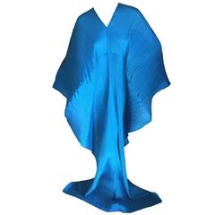Issey Miyake Sculptural Peacock Blue Pleated Poncho / Caftan