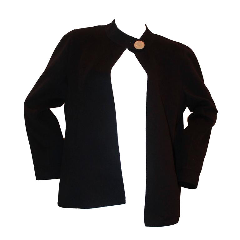 Valentino 1990's Navy Cashmere Jacket with Mother of Pearl Button - 14 ...
