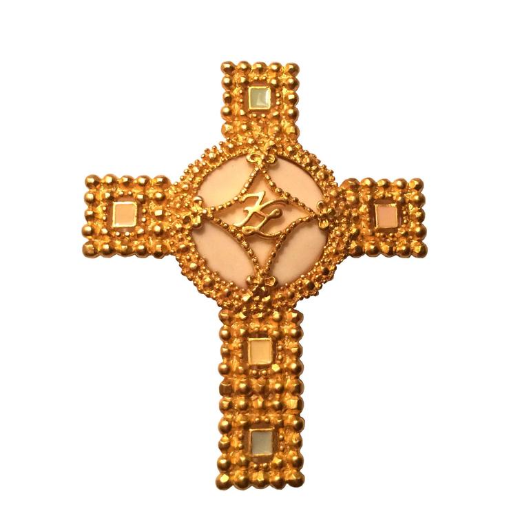 Karl Lagerfeld 90s Gold Cross Pin with Pastel Enamel Details For Sale