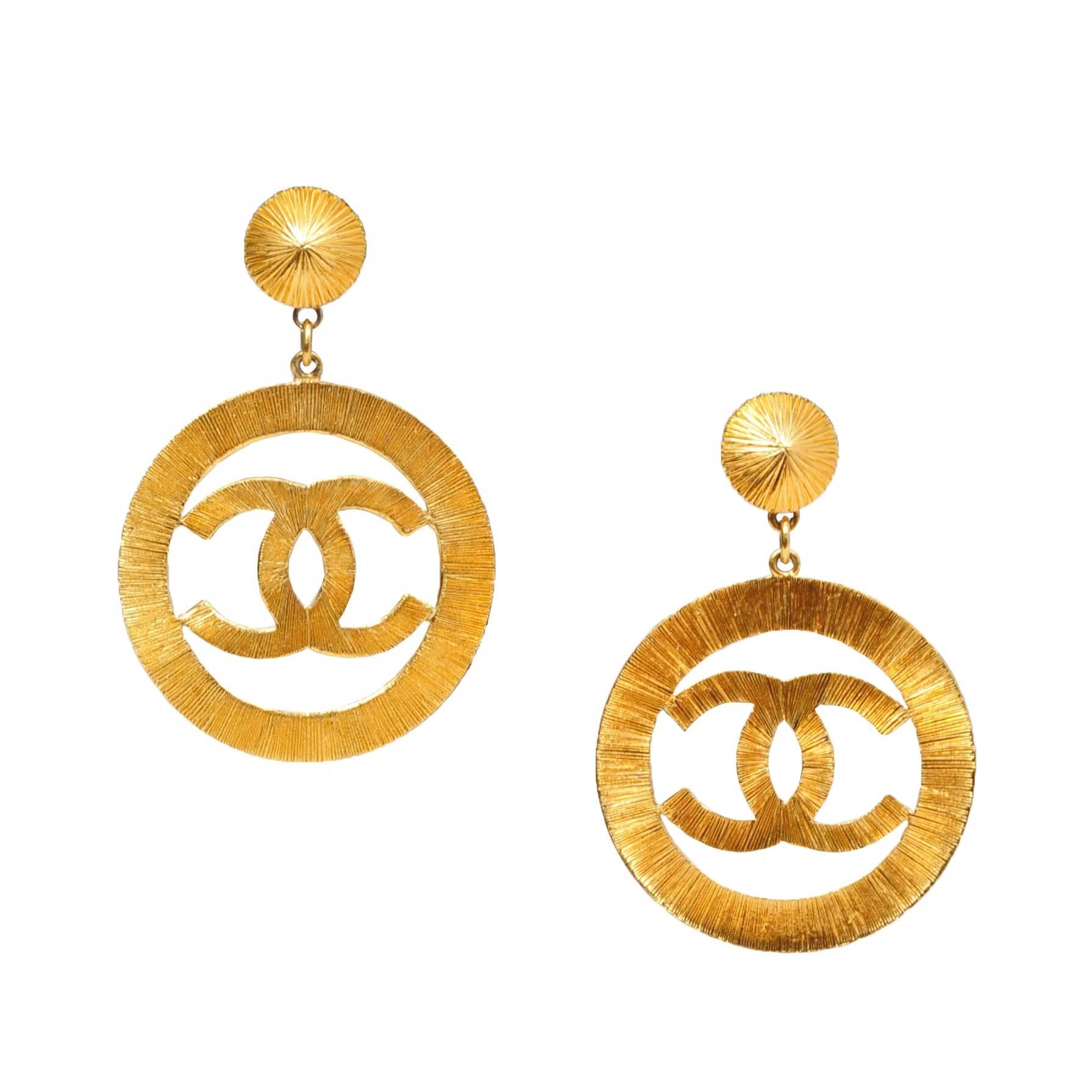 Chanel Gold Etched Earrings 