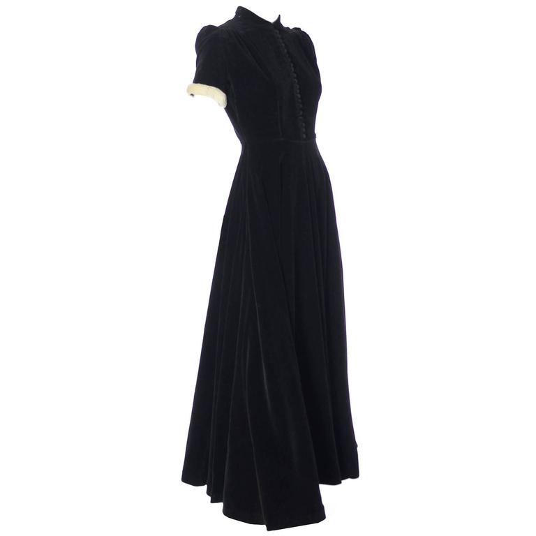 Numbered 1940s John Lewis Vintage Dress Long Black Velvet Evening Gown Fur  Trim at 1stDibs | vintage long black dress, 1940s black dress, 1940s velvet  dress
