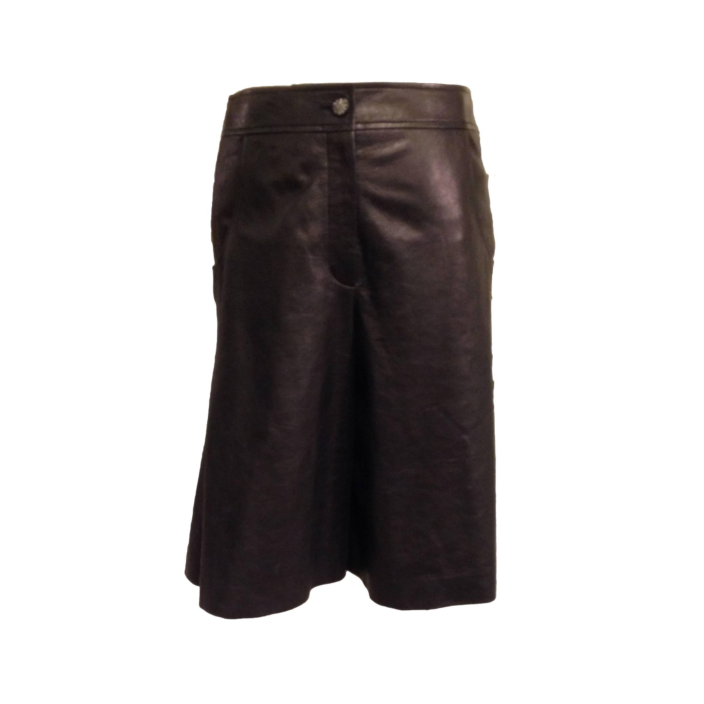 Chanel Black Leather Culottes Size 42 (10) For Sale