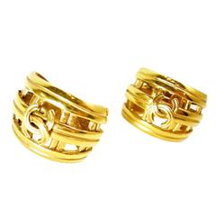 Vintage Signed Chanel 96P CC Logo Gold-Tone Basket Weave Earrings