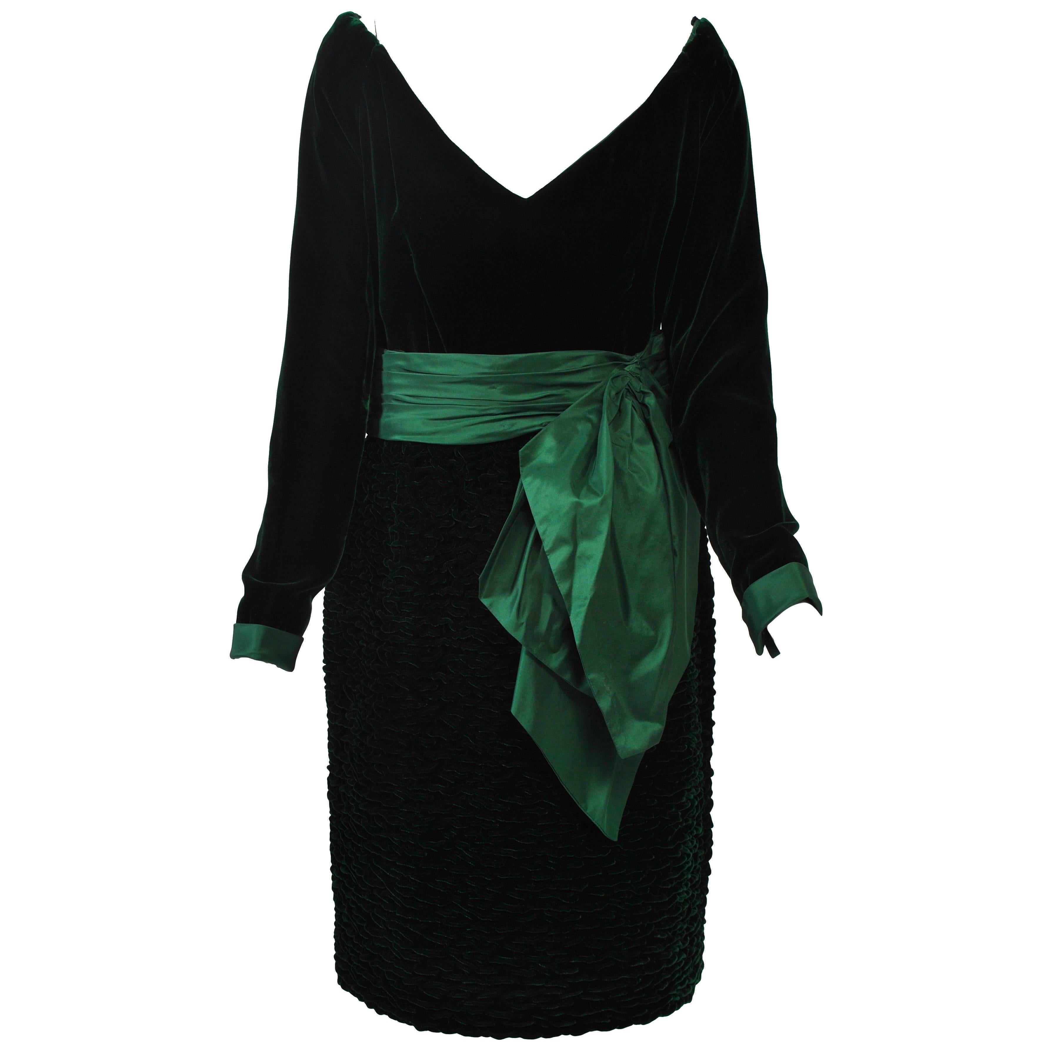 Oscar de la Renta Green Velvet Dress
