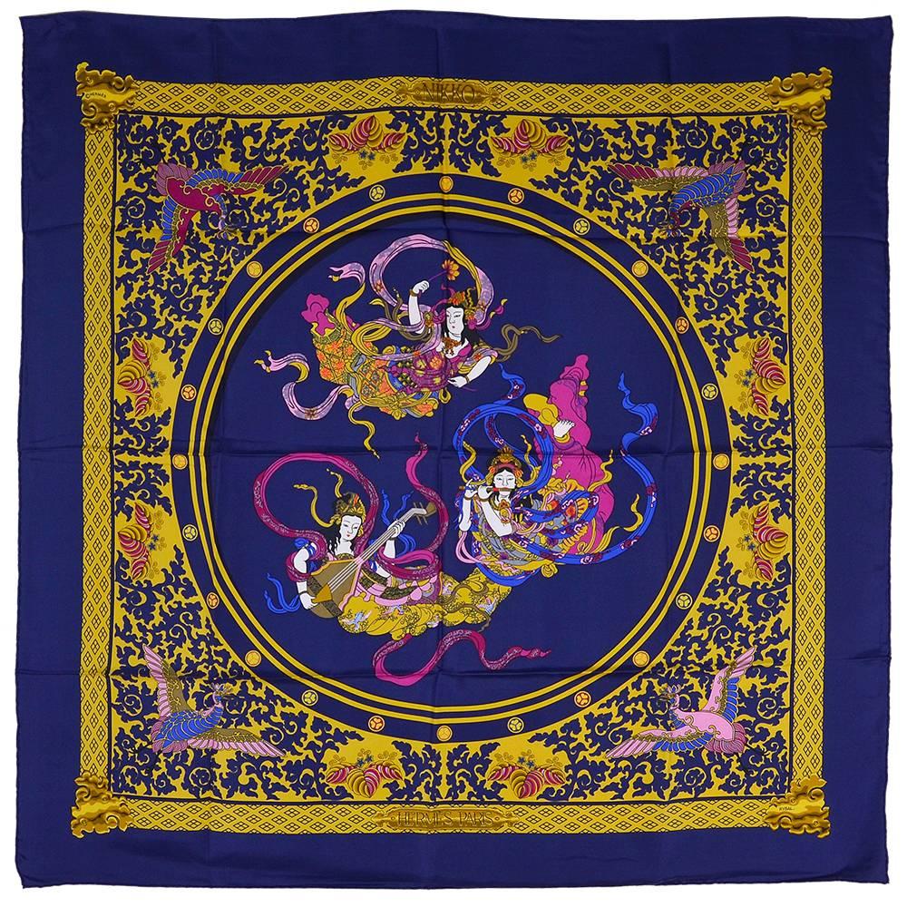 Splendido foulard in seta di Hermes Nikko