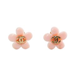 1980s Pale Pink Chanel Flower Logo Clip-on Earrings