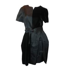 Bills Blass 1970's Vintage Black Velvet & Satin Short Sleeve Dress - 8