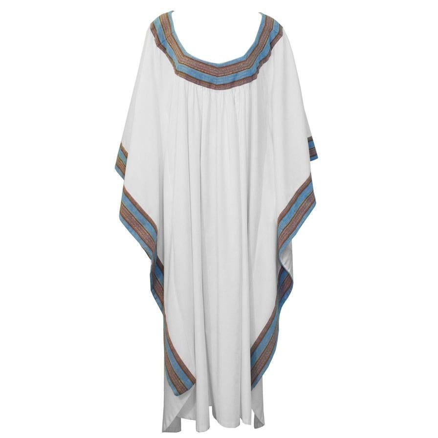1970's White Cotton African Kaftan With Trim