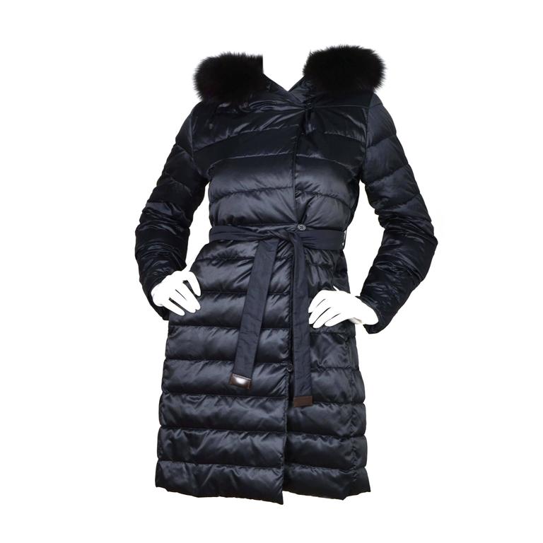 S Max Mara Navy Down "Cube Coat" sz 0 For Sale at 1stDibs | max mara cube  coat sale, max mara cube coat, s max mara down coat