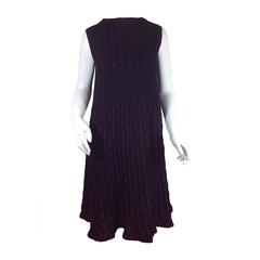 Red & Black textured knit dress by Alaia           Size S