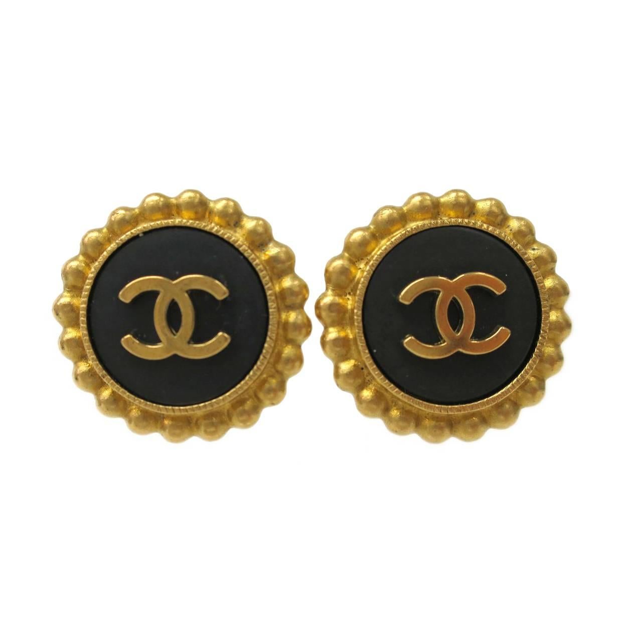 Chanel Vintage CC Round Button Gold Black Earrings