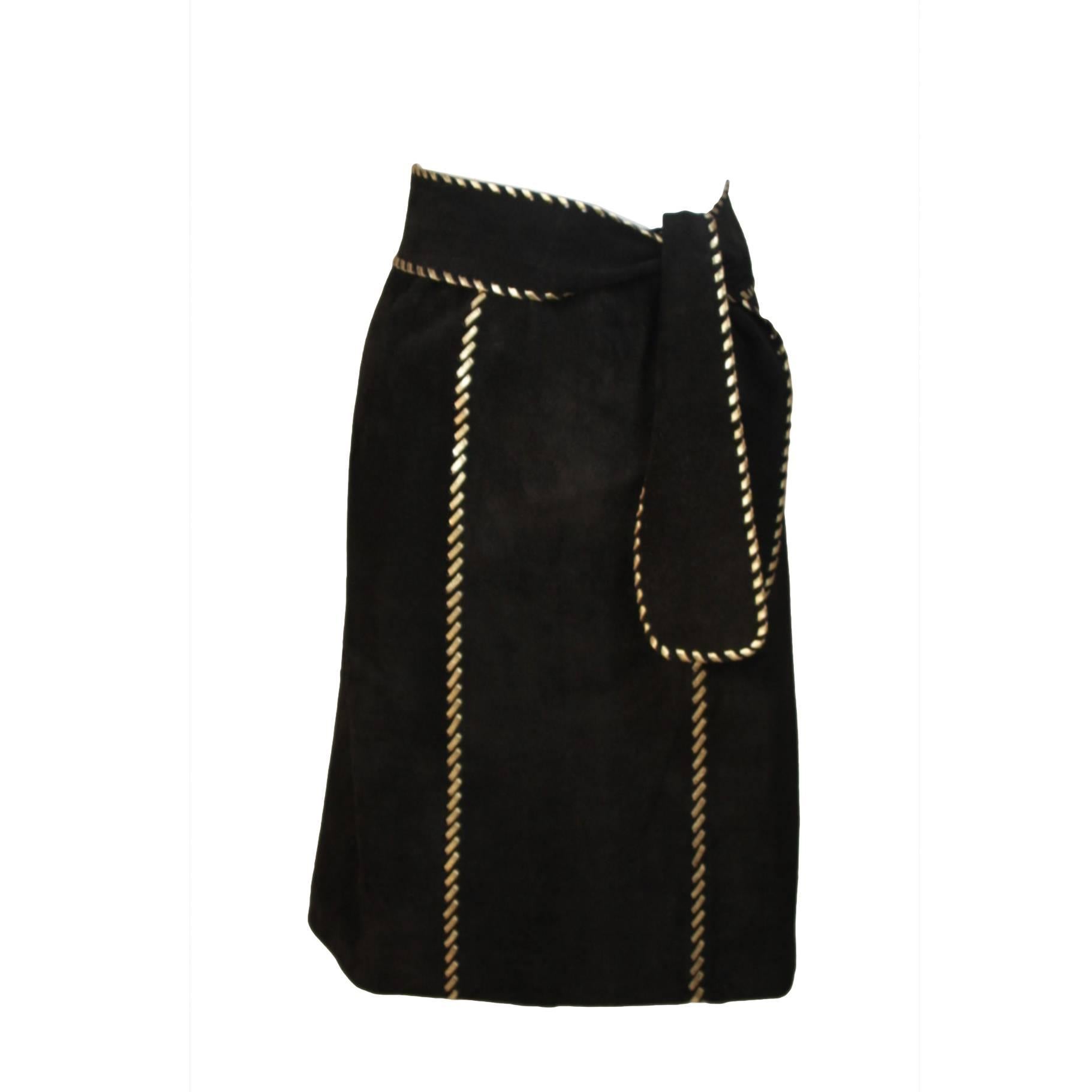 YVES SAINT LAURENT Black Suede Skirt with Gold Detail and Belt Size 36 For Sale