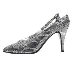 Roger Vivier Brocade Ankle Strap kitten Pump