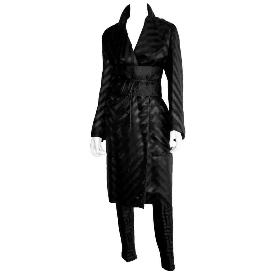 Iconic Tom Ford Gucci FW 2002 Black Silk 3pc Kimono Runway Coat, Pants & Obi! 46
