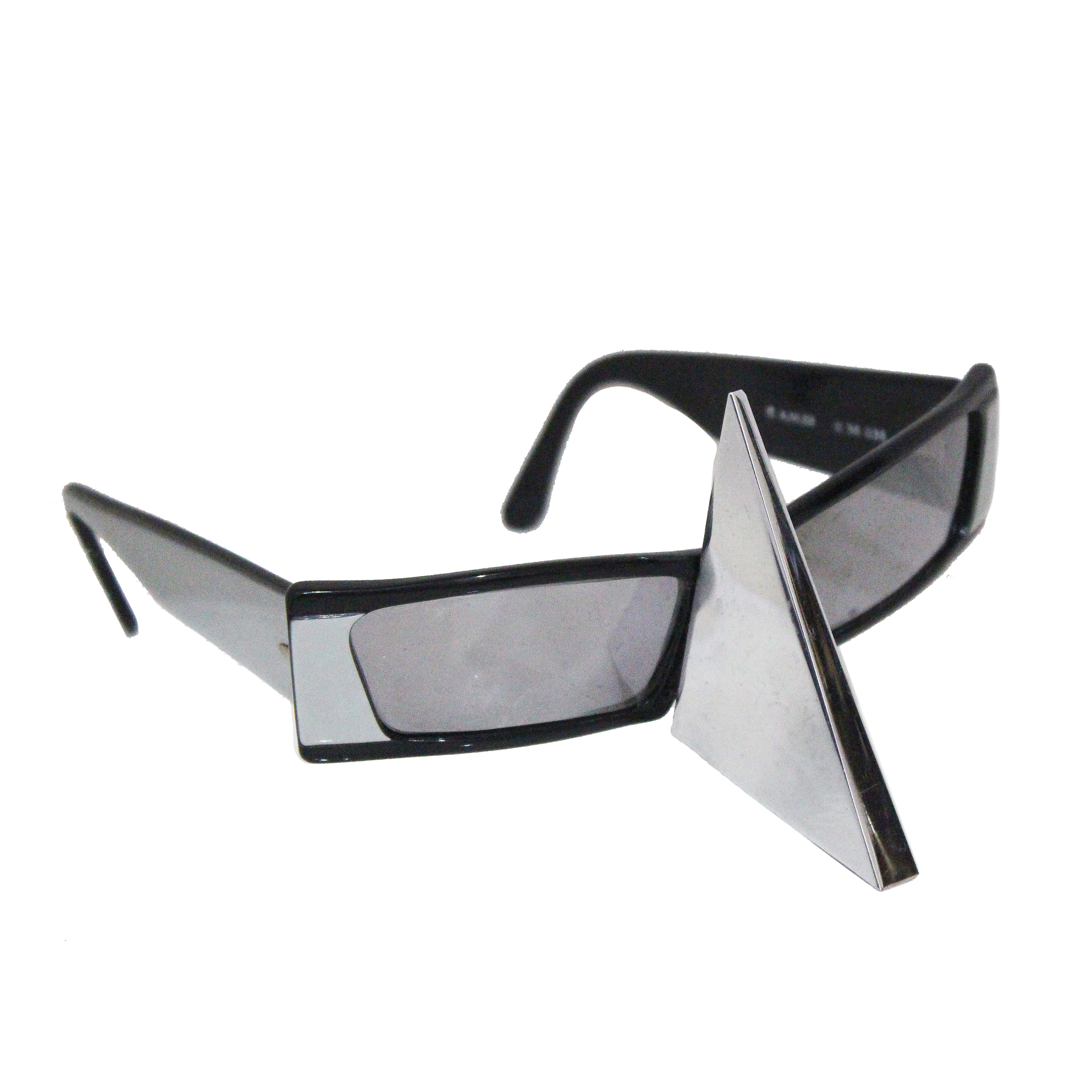 Alain Mikli nose shield sunglasses, c. 1988 For Sale at 1stDibs | alain  mikli sunglasses, alain mikli glasses, alain mikli sunglasses vintage