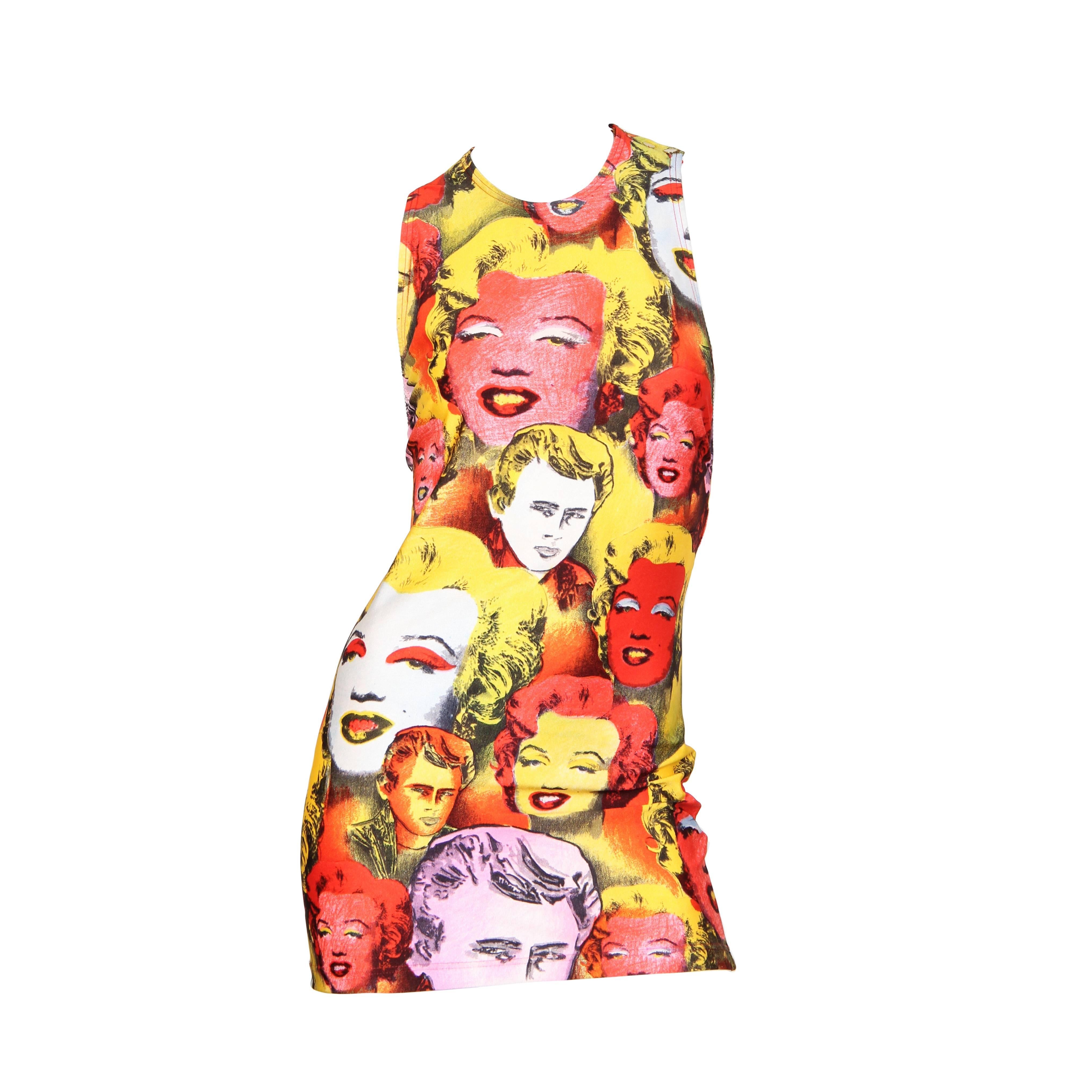 GIANNI VERSACE Nouveauté emblématique en jersey polyester/lycra rouge et jaune, Marilyn Monroe, années 1990
