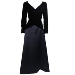 Vintage BILL BLASS Circa 1980's-1990's Velvet and Navy Satin Contrast Gown Size 12