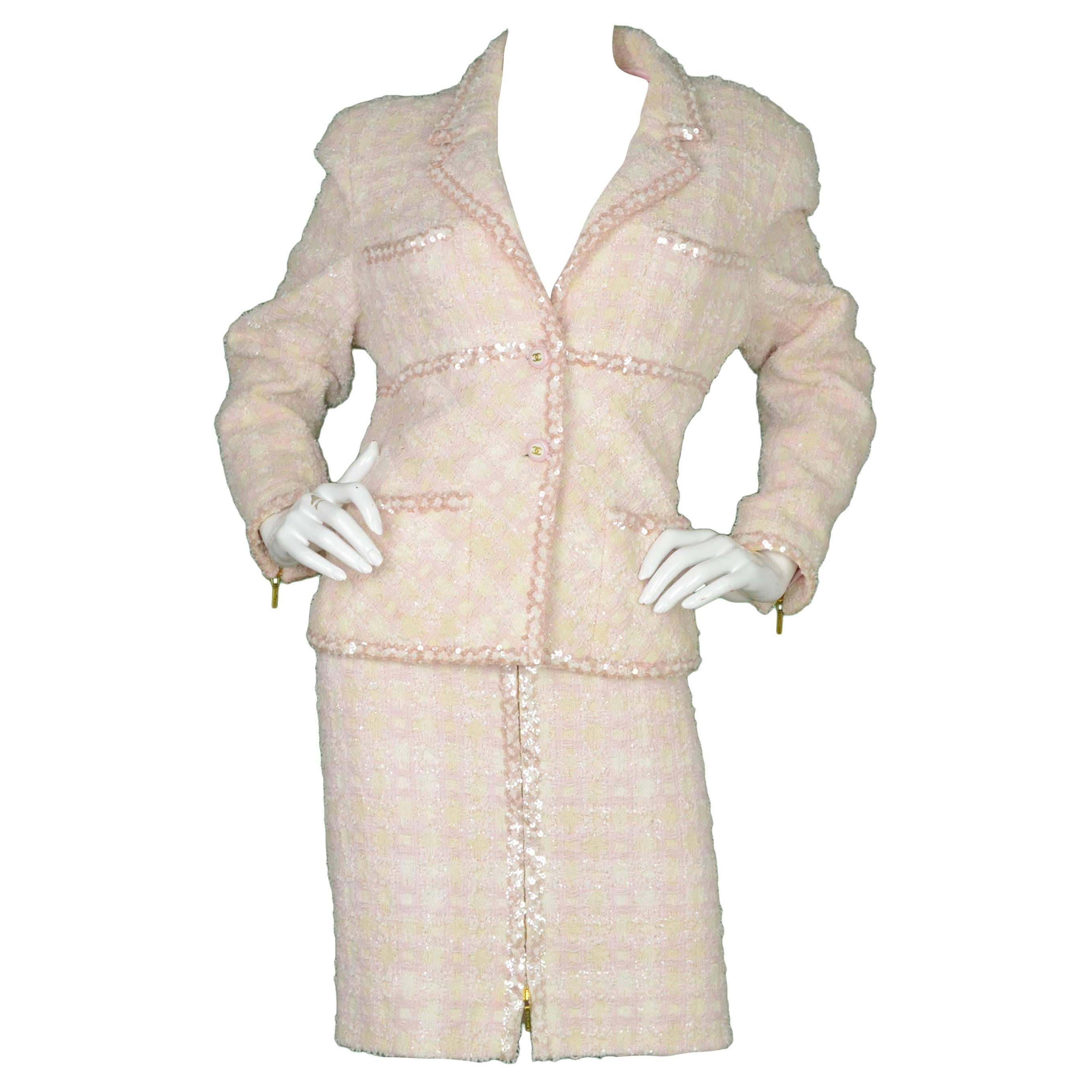 Chanel Claudia Schiffer Vintage '95 Beige & Pink Tweed Skirt Suit sz 46