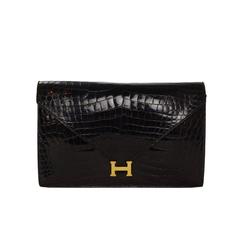 Hermes Shiny Black Nilo Crocodile Jige PM H Clutch.  Luxury, Lot #56131