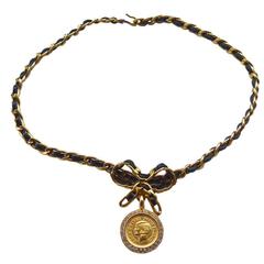 Vintage Chanel Coco Rhinestone Bow Choker Necklace 8
