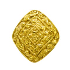 1980s Diamond Shaped Gold Pin 